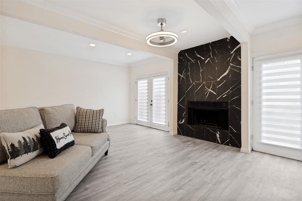 4280 Cuesta Drive