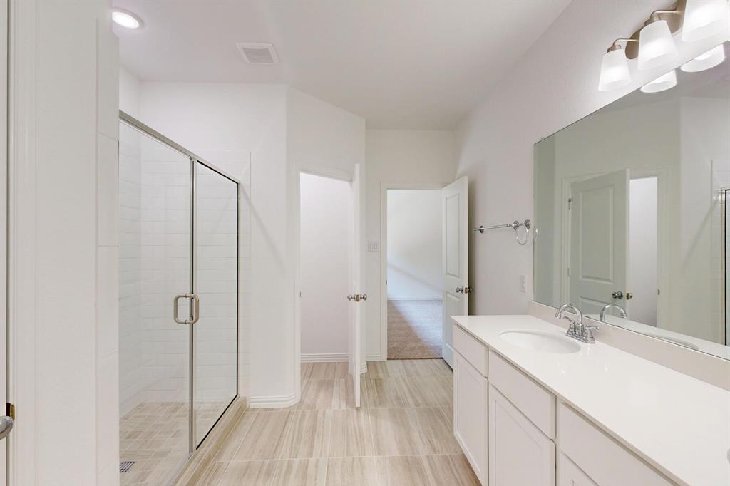 1009 Western Hills Drive