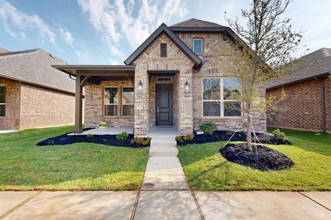 1009 Western Hills Drive Crowley TX 76036