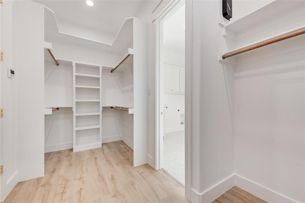 HINOJOSA ESTATES - Residential