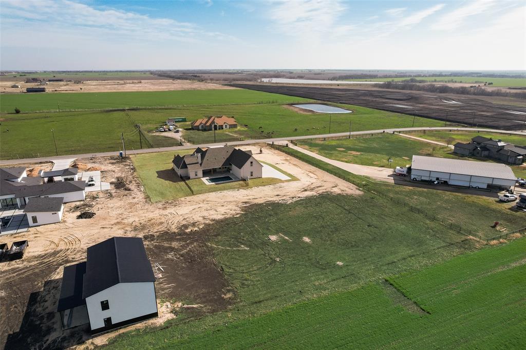 HINOJOSA ESTATES - Residential