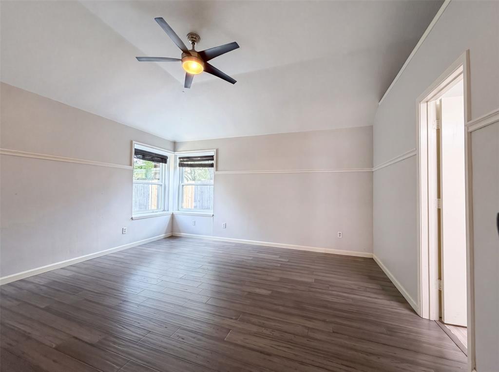 2831 Red Oak Drive