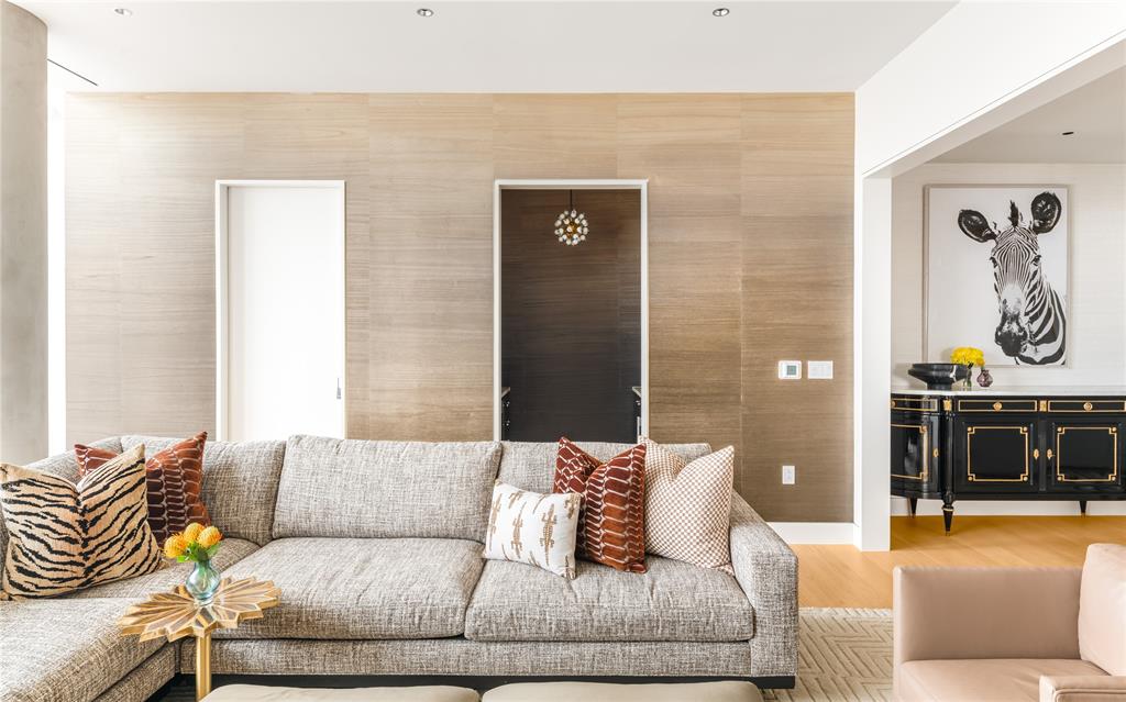 Arts Residences - Residential