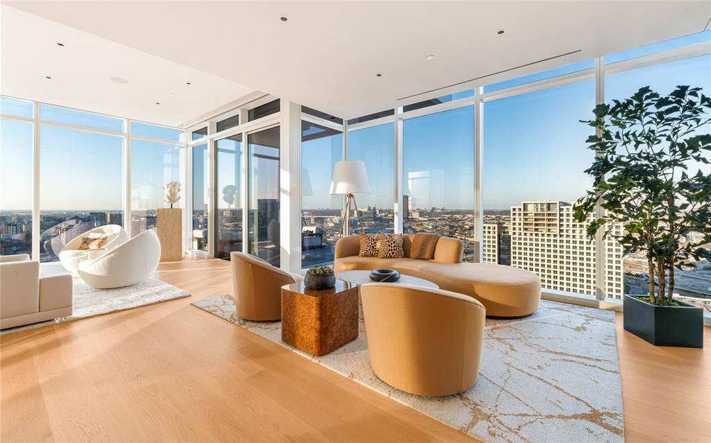 Arts Residences - Residential