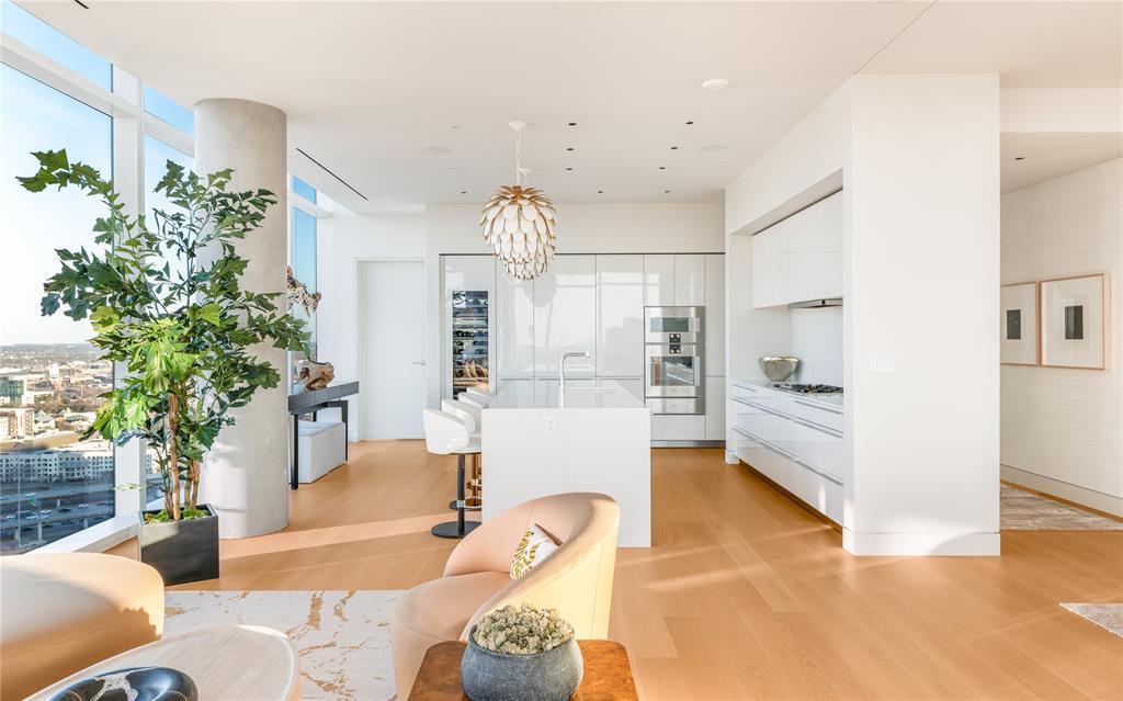 Arts Residences - Residential