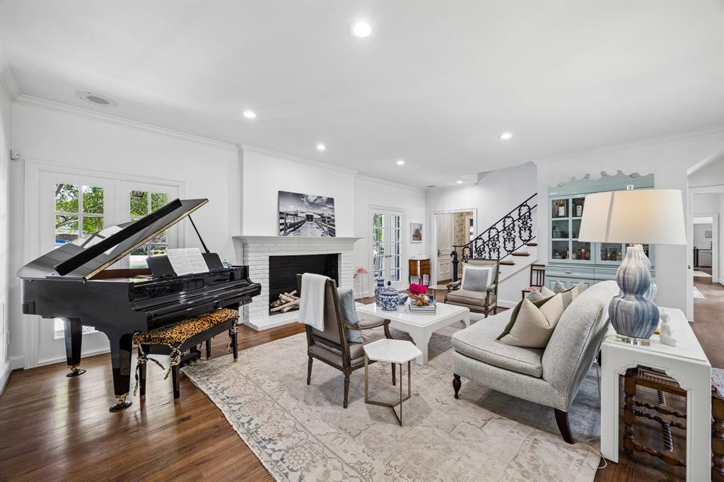 6457 Glendora Avenue