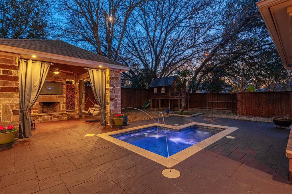 6745 Clear Spring Drive