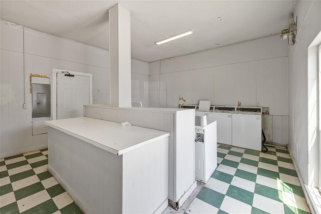 Woodhaven Condo - Residential