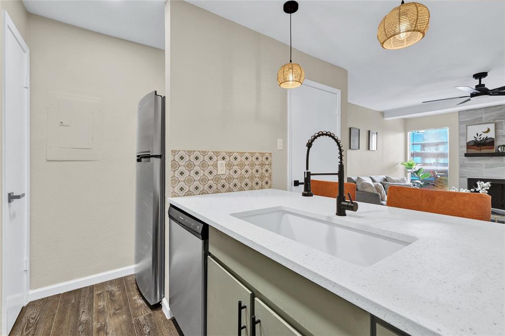 Woodhaven Condo - Residential