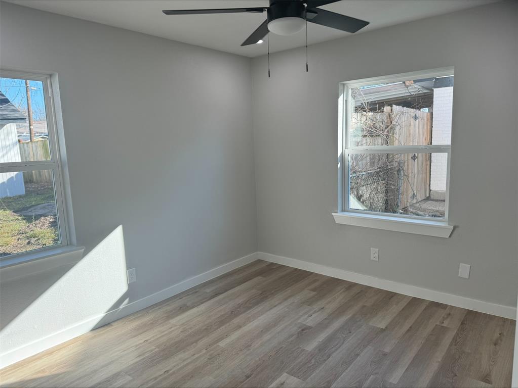 Cresthaven 01 - Residential