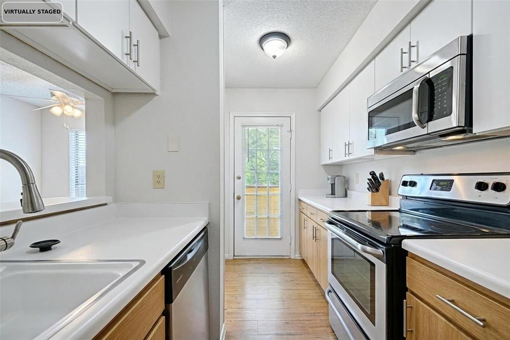 Cloisters Condo The - Residential