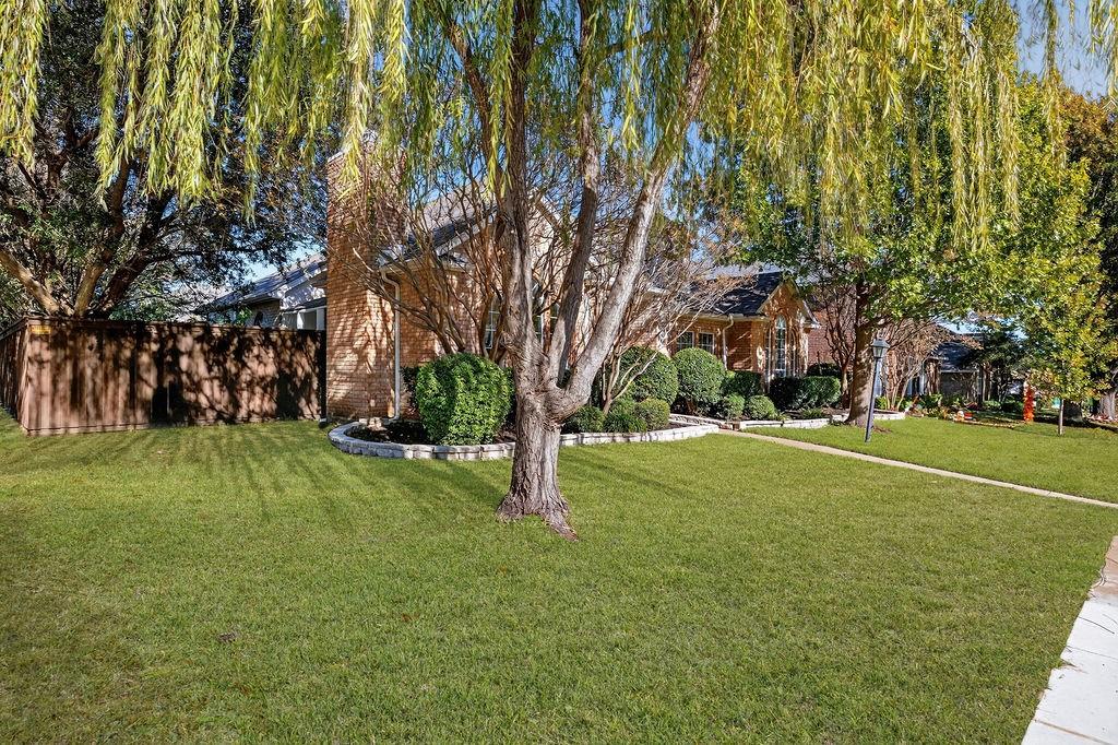 1333 Burlington Drive