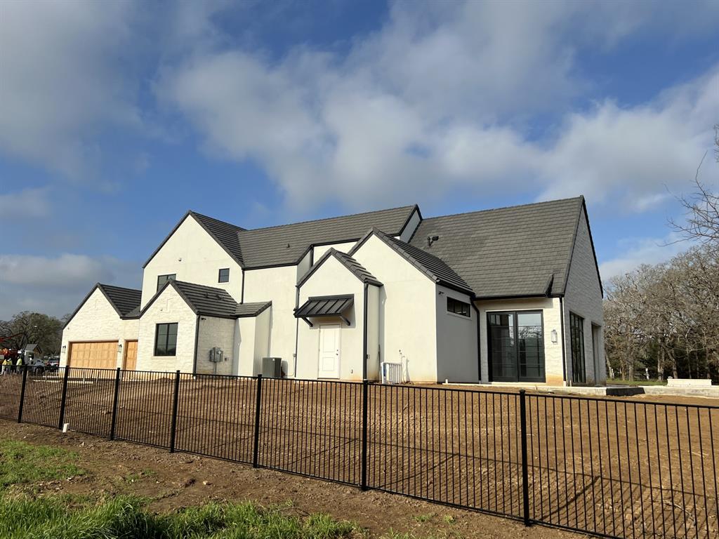 Keen Homestead - Residential