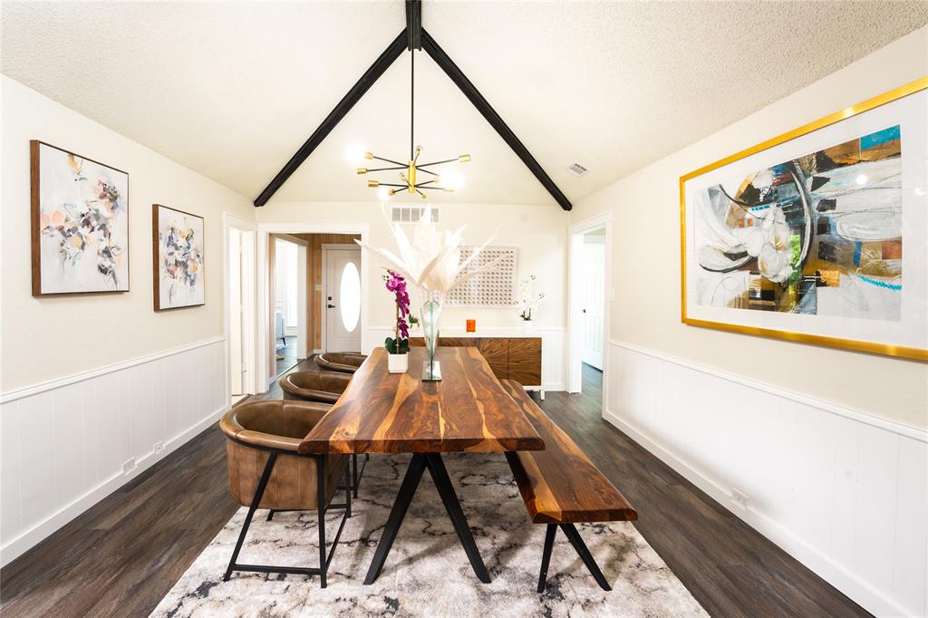 1504 Barclay Drive