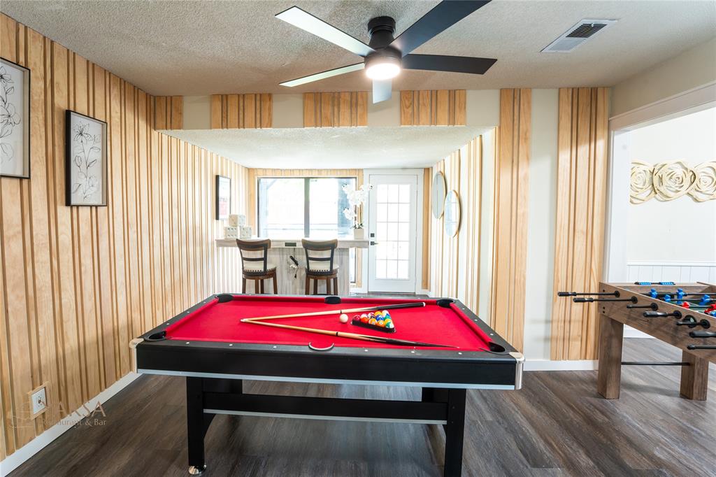 1504 Barclay Drive