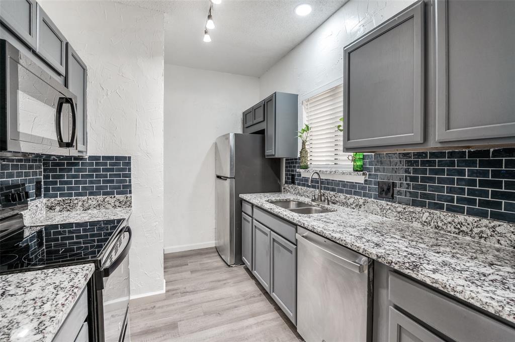 Casa Blanca Condo - Residential