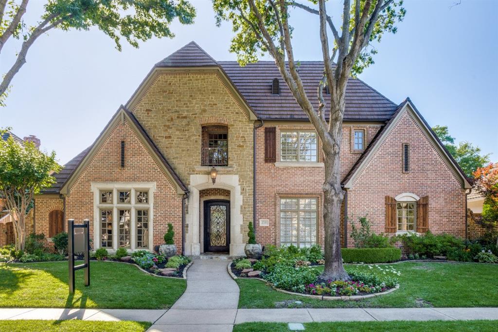2709 Redding Drive