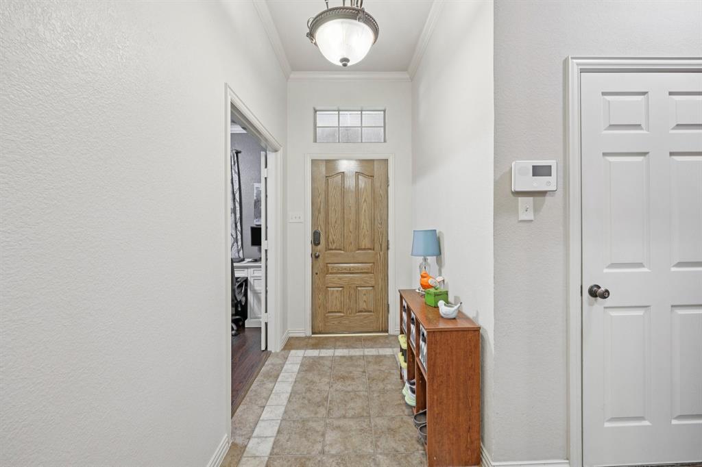 505 Kempson Court