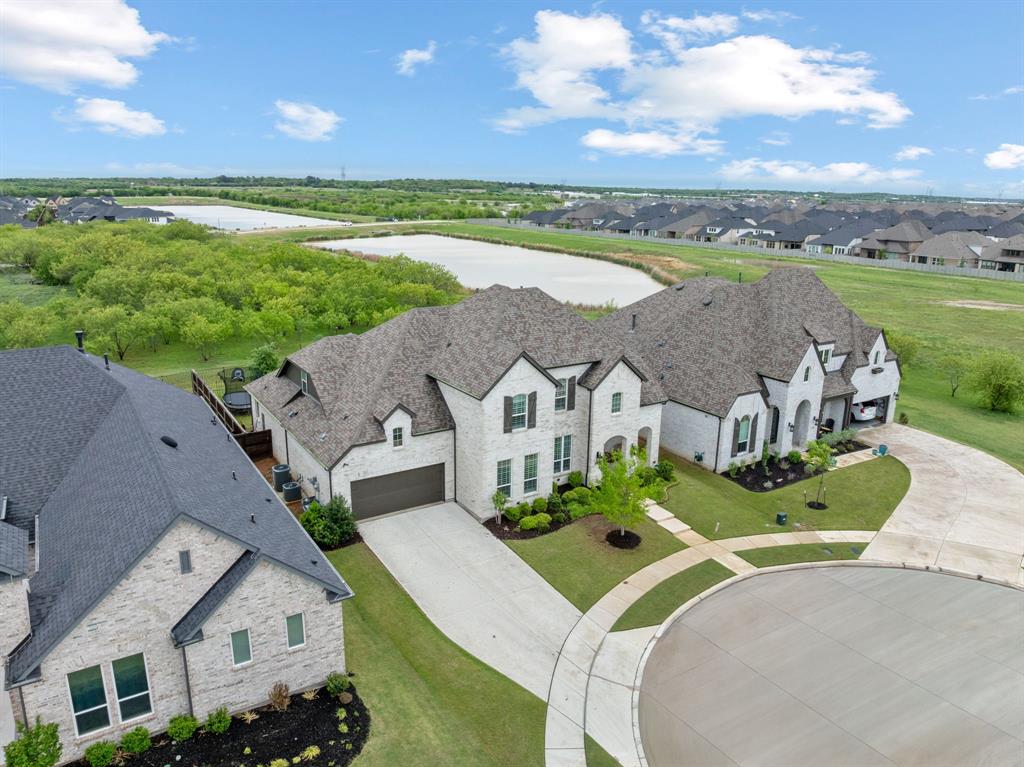 2405 Casia Landing