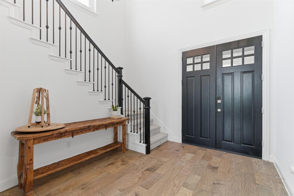 2405 Casia Landing
