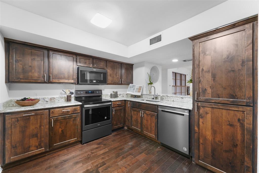 Woodhaven Cntry Club Estates - Residential