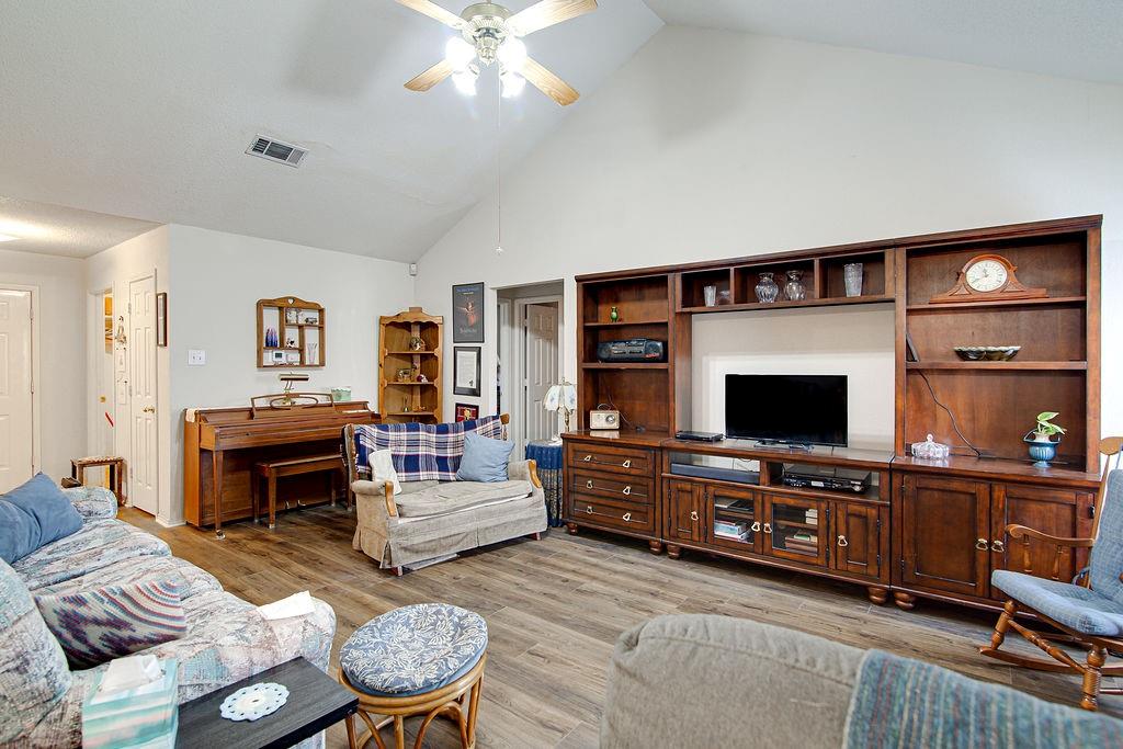 Alsbury Ridge - Residential