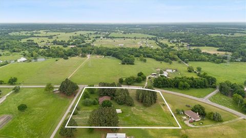 Photo of 2031 Private Road 1183, Farmersville, TX 75442 (MLS # 21260728)