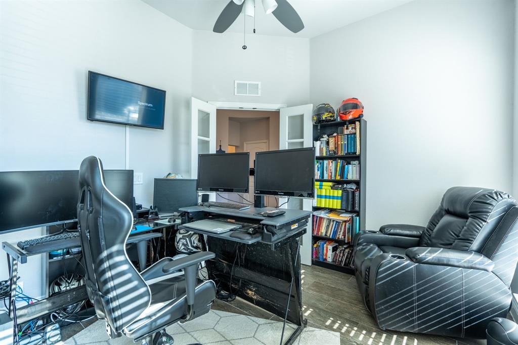 Kreymer East, Ph 1 - Residential