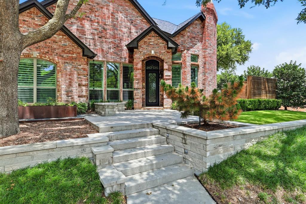1601 Glen Springs Drive