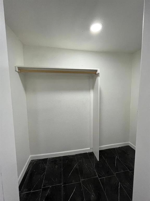 Oakland Ave - Residential Income