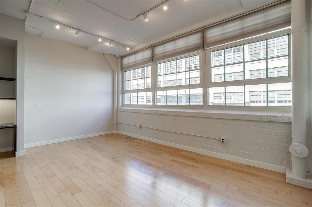 One Montgomery Plaza Residence Condo - Residential Lease