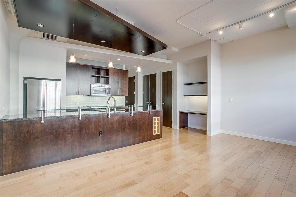 One Montgomery Plaza Residence Condo - Residential Lease