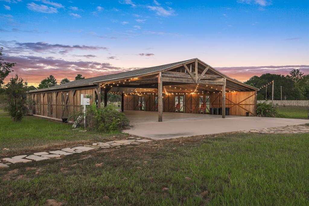 105 County Road 2239