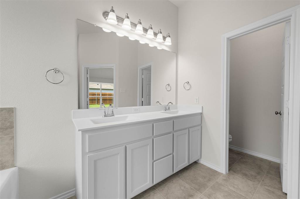 Summer Crest - Residential