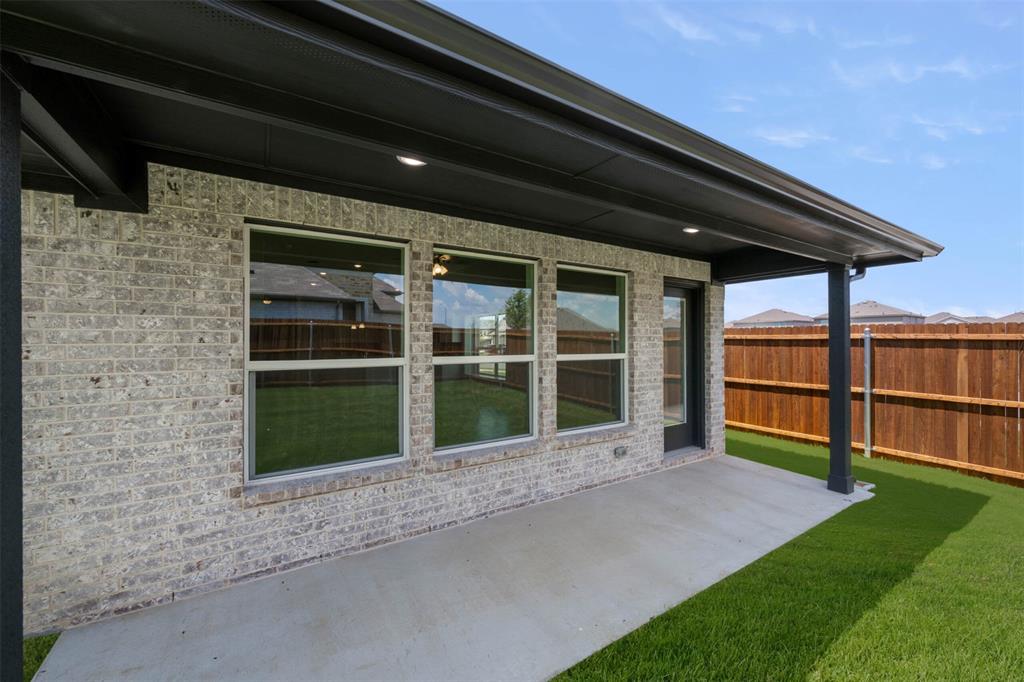 Summer Crest - Residential