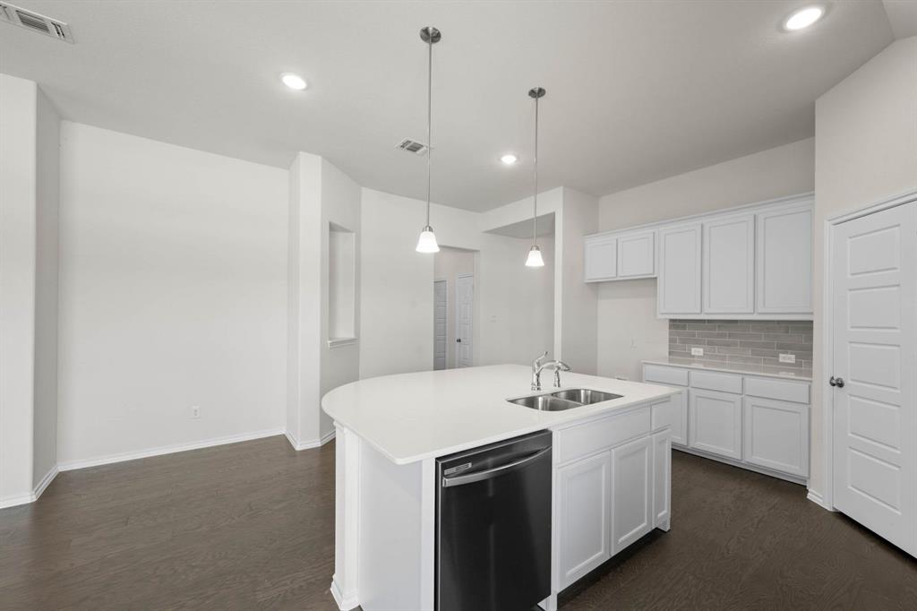 Summer Crest - Residential