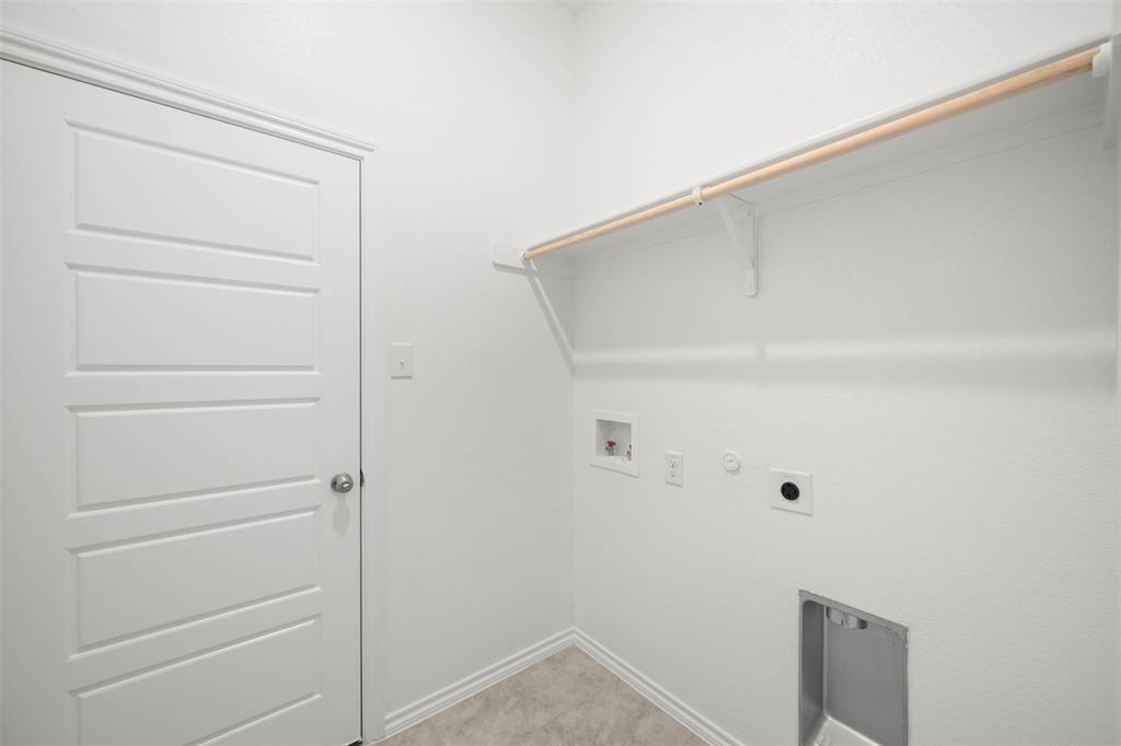 Summer Crest - Residential