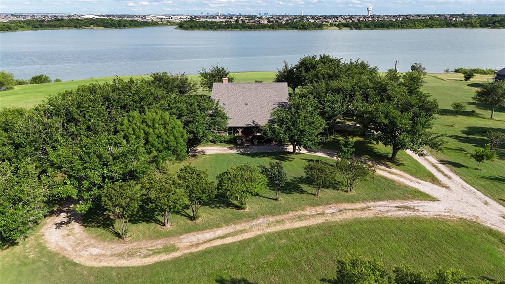 679 Doe Creek Road