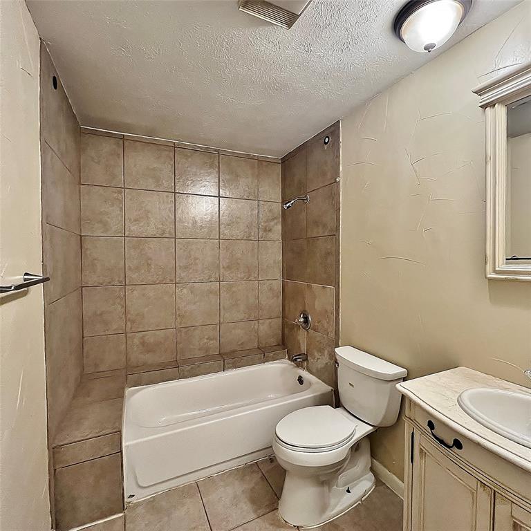 Trailwood 06 - Residential Lease