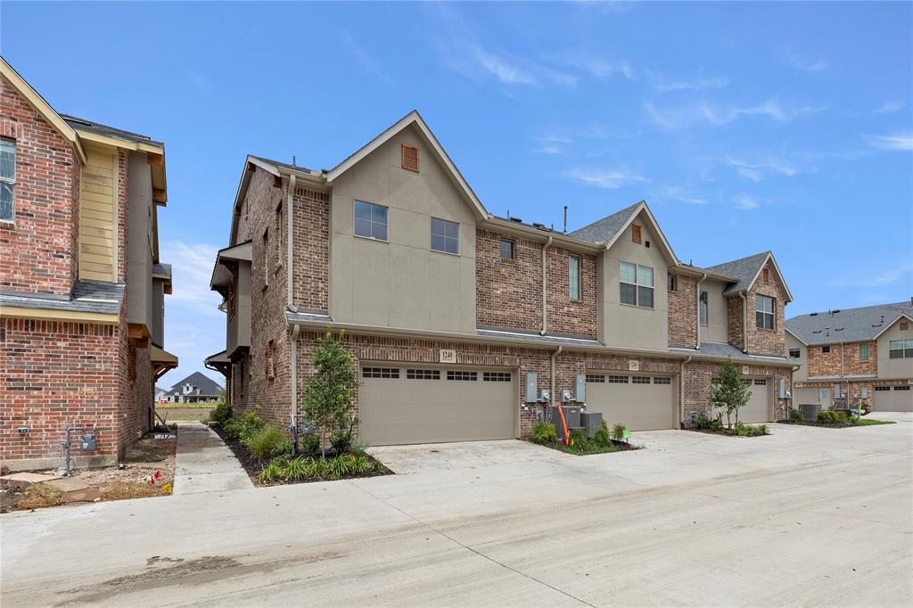 Chelsea Green at The Tribute - Residential