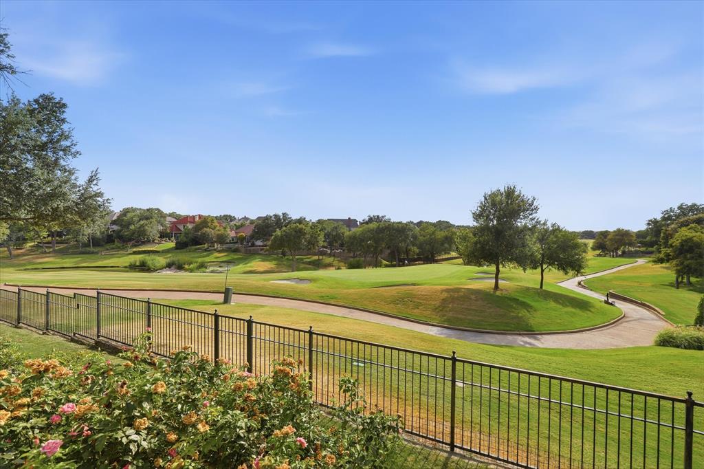 5 SAVANNAH Circle
