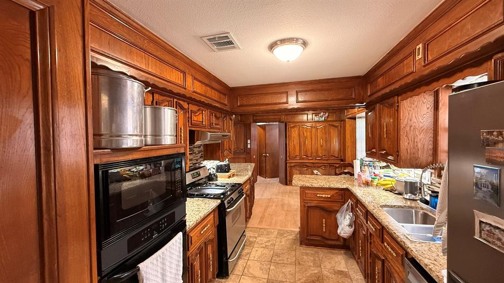 Forest Meadows - Residential