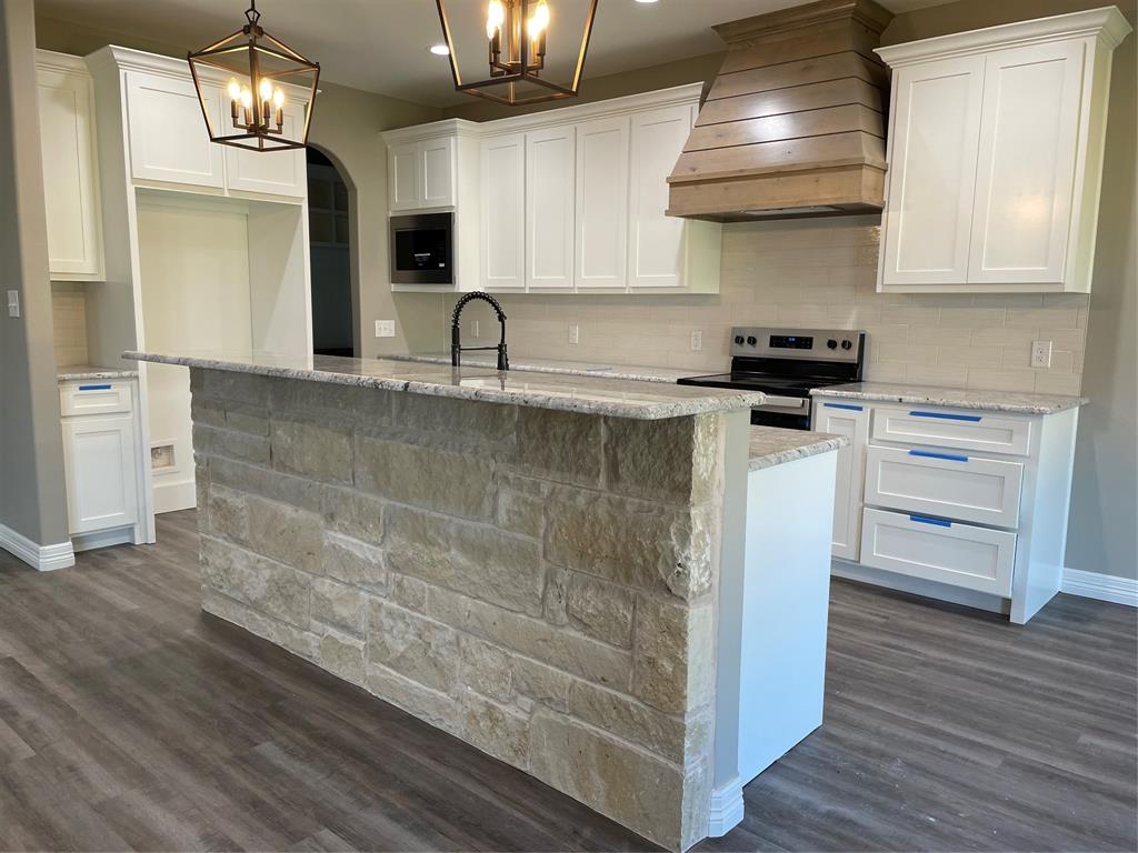 101 Post Oak Lane