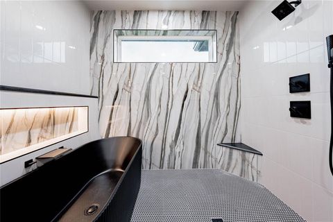 Tiny photo for 85 Isle Of View Drive, Tool, TX 75143 (MLS # 21141957)