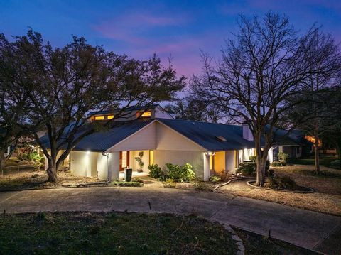 6902 Spanky Branch Drive Dallas TX 75248