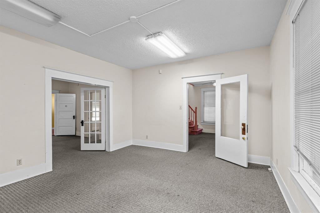 Fort Worth Original Town - Commercial Sale