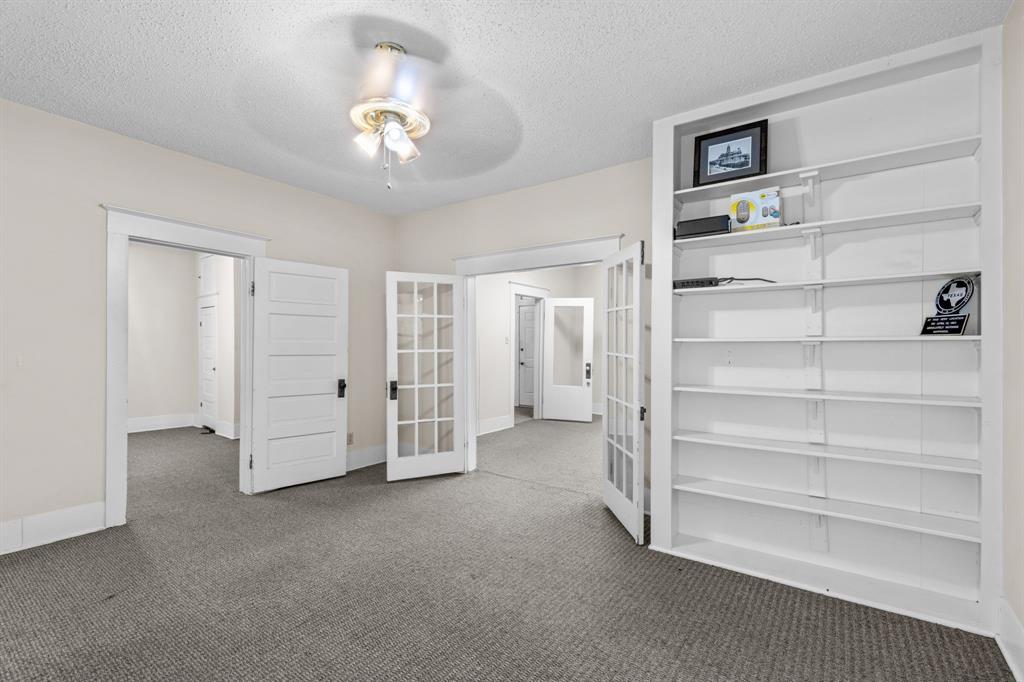 Fort Worth Original Town - Commercial Sale