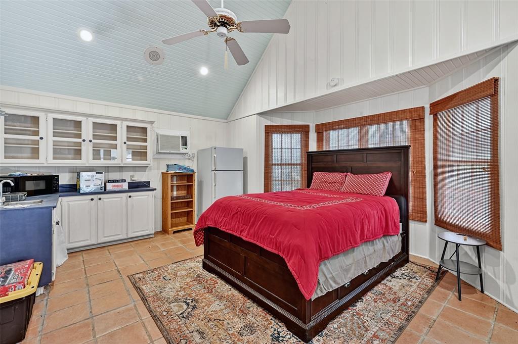 Lindsay Add - Residential