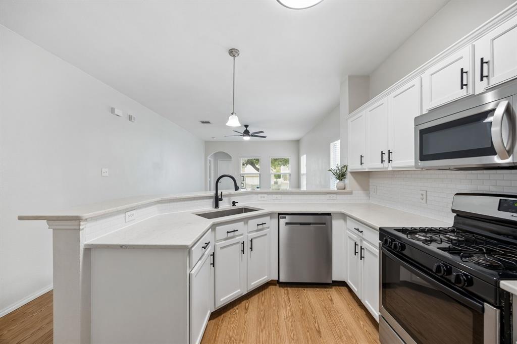 1317 Live Oak Lane