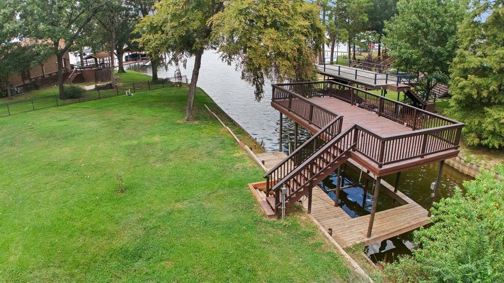 122 Bayside Circle
